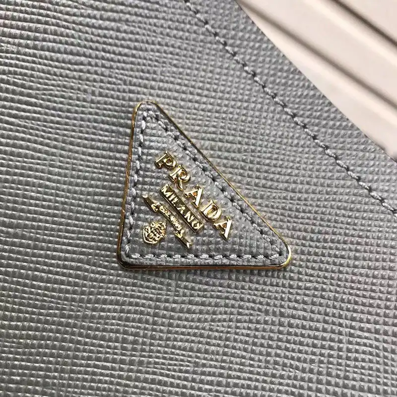 Pra*a bags 1907bp0024