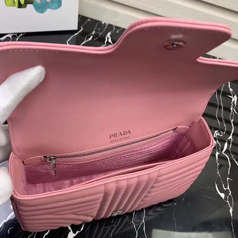 Pra*a bags 1907bp0073