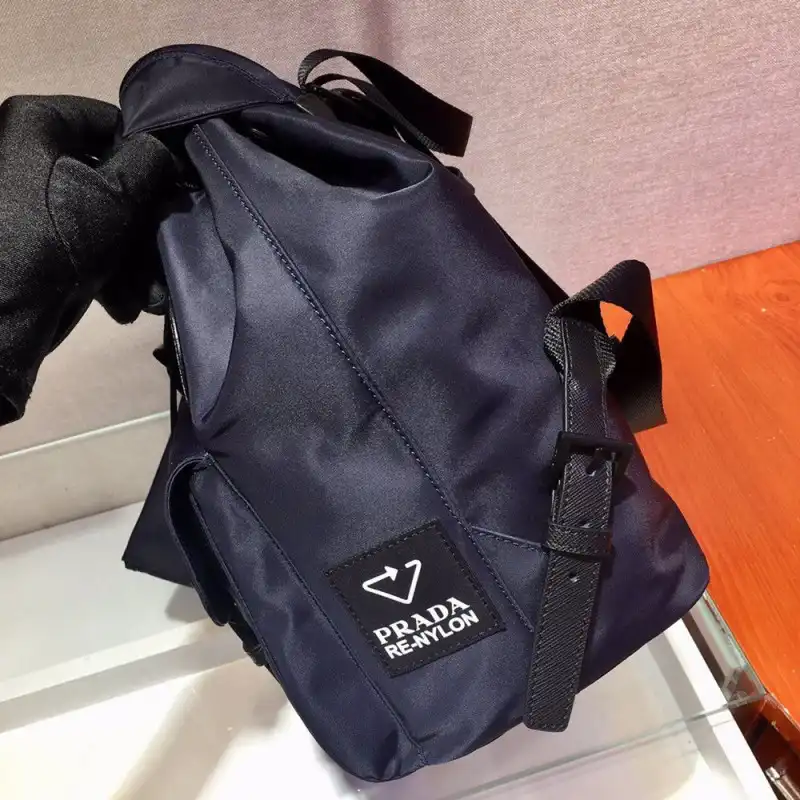 Pra*a bags 1910bb0003