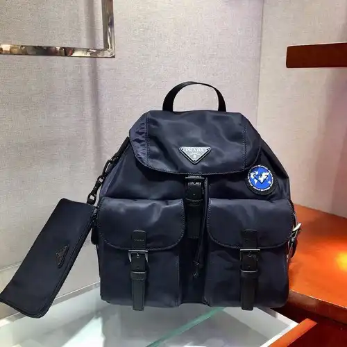 Pra*a bags 1910bb0003