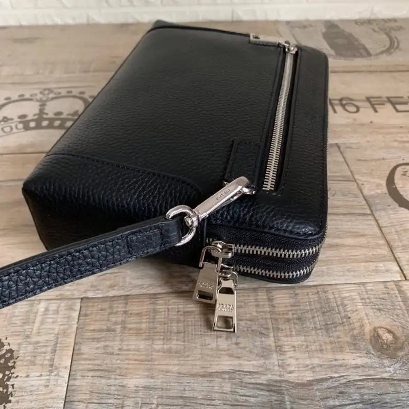 Pra*a bags 1910bb0031