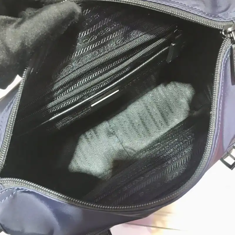 Pra*a bags 1910bb0060