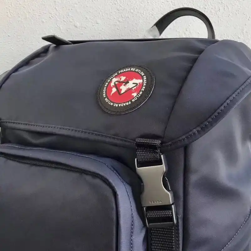 Pra*a bags 1910bb0062