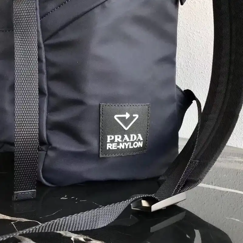 Pra*a bags 1910bb0063