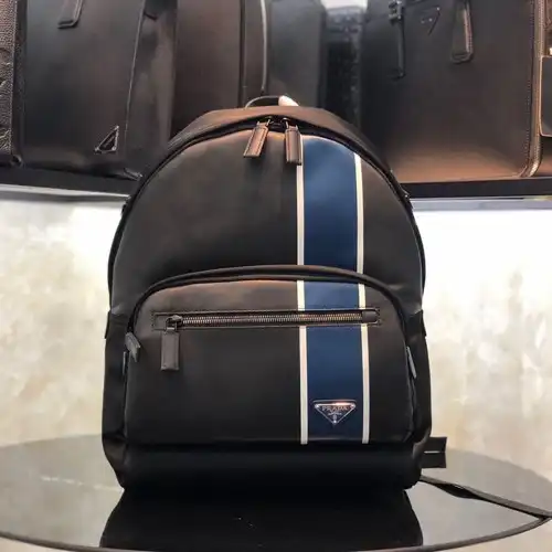 Pra*a bags 1910bb0067