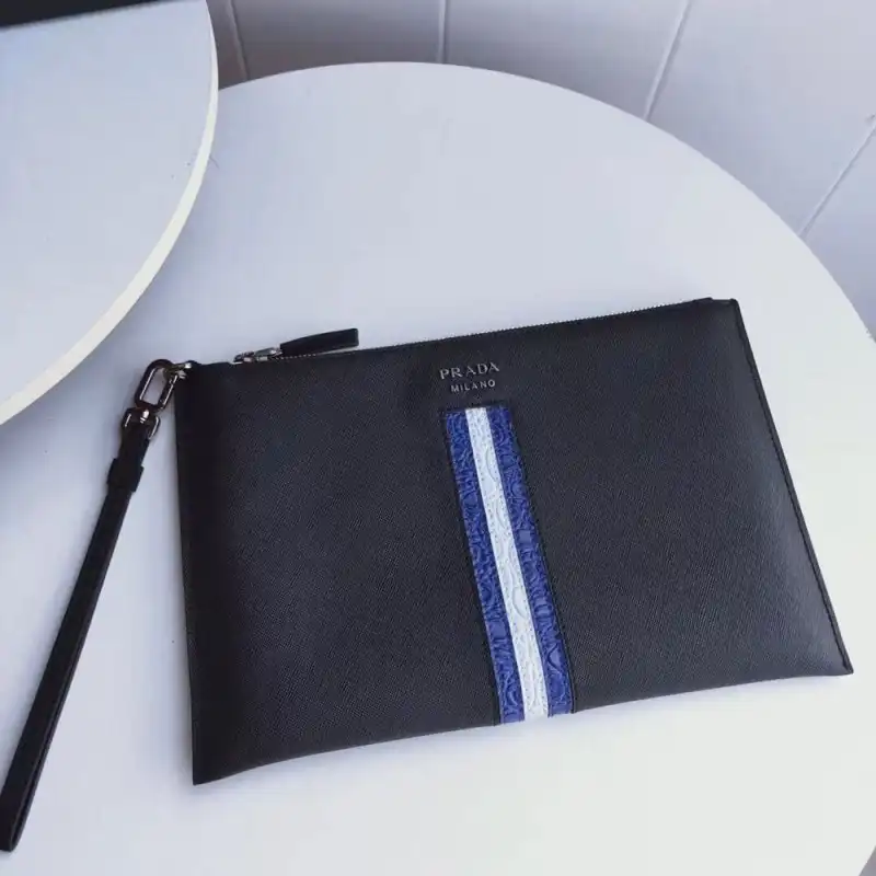 Pra*a bags 1910bb0076