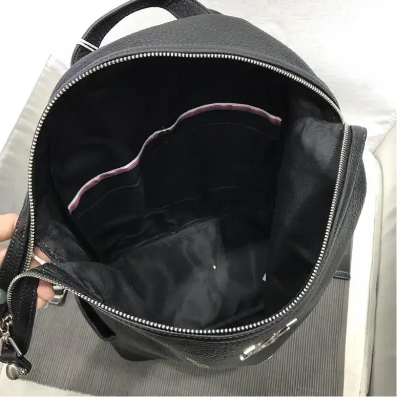 ale*d*r M*Q*en bags 1917m0004