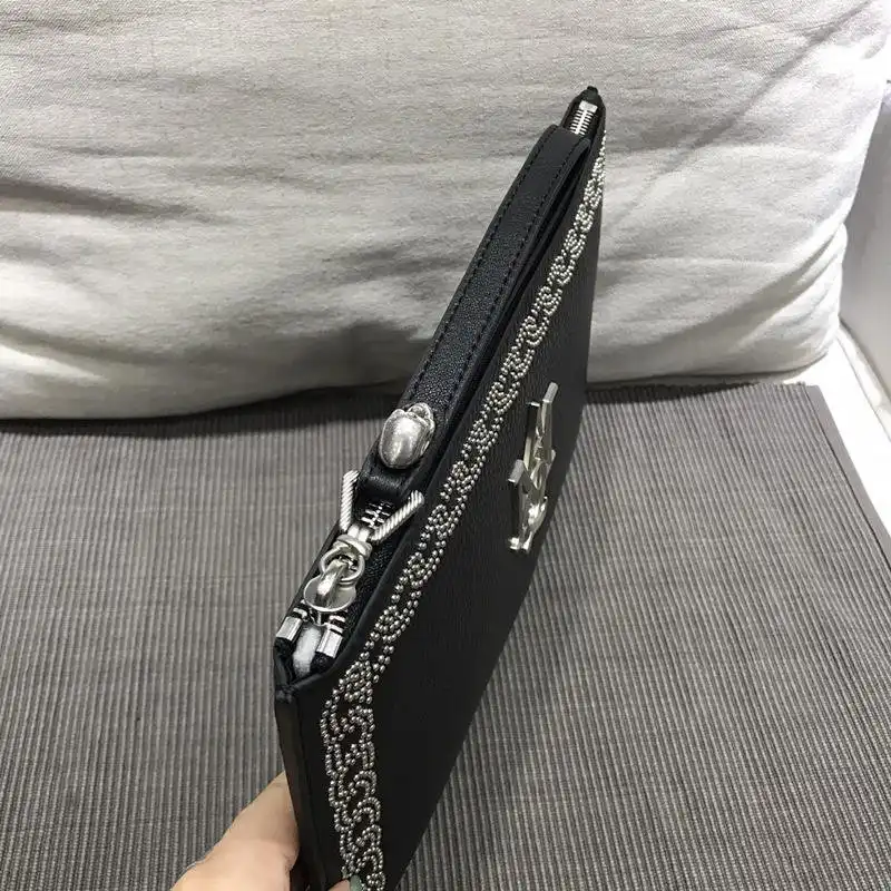 ale*d*r M*Q*en bags 1917m0005