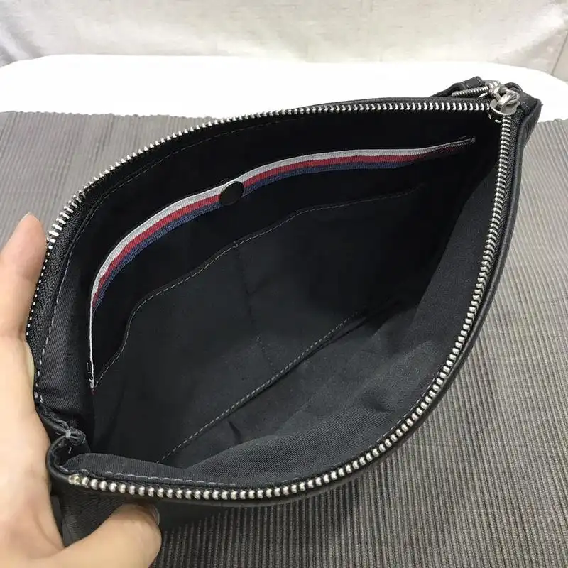 ale*d*r M*Q*en bags 1917m0007