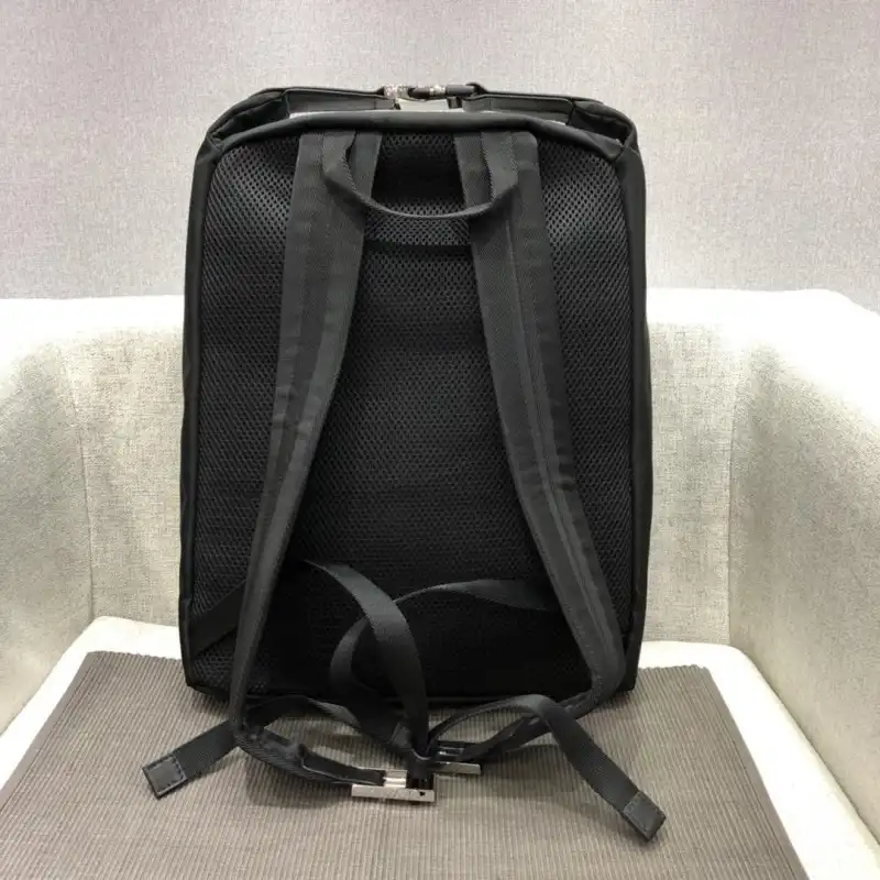 F**di bags 1917m0049