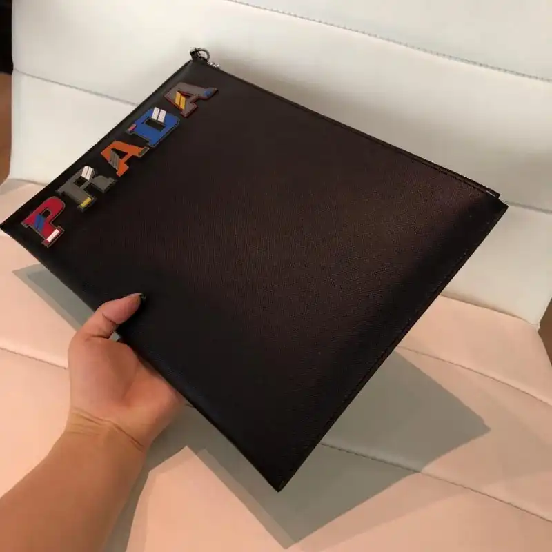 Pra*a bags 1917m0095