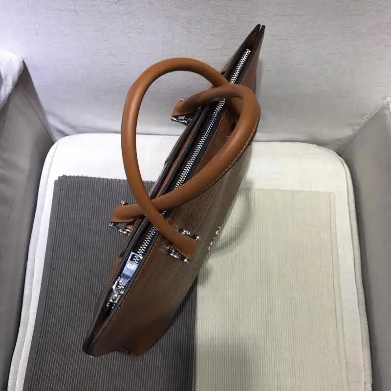 Pra*a bags 1917m0104