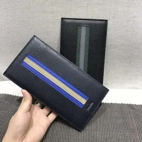 Pra*a bags 1917m0103