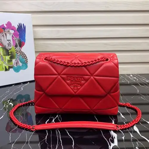 Pra*a bags 19b57b0063