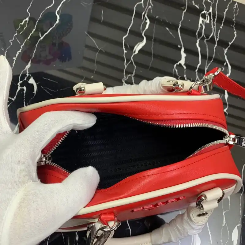 Pra*a bags 19b57b0065