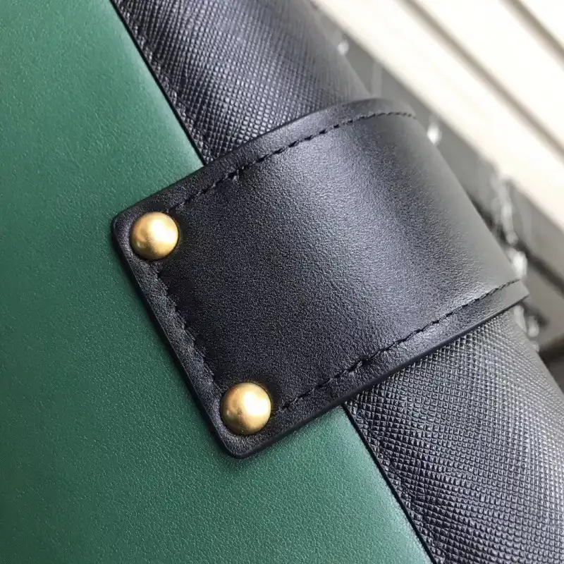 Pra*a bags 19b57b0069