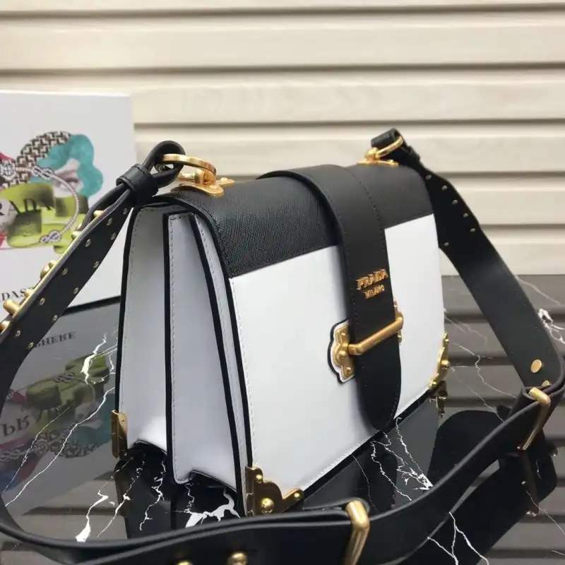 Pra*a bags 19b57b0070