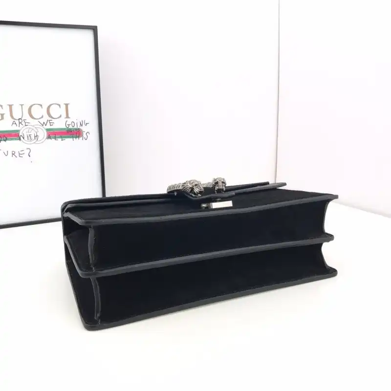 G*u*i bags 19b57g0066