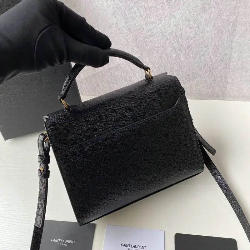 Y*L bags 2010b570019