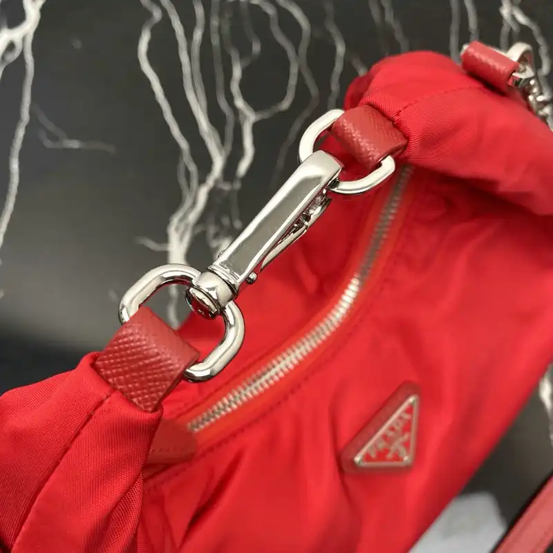 Pra*a bags 206b570029