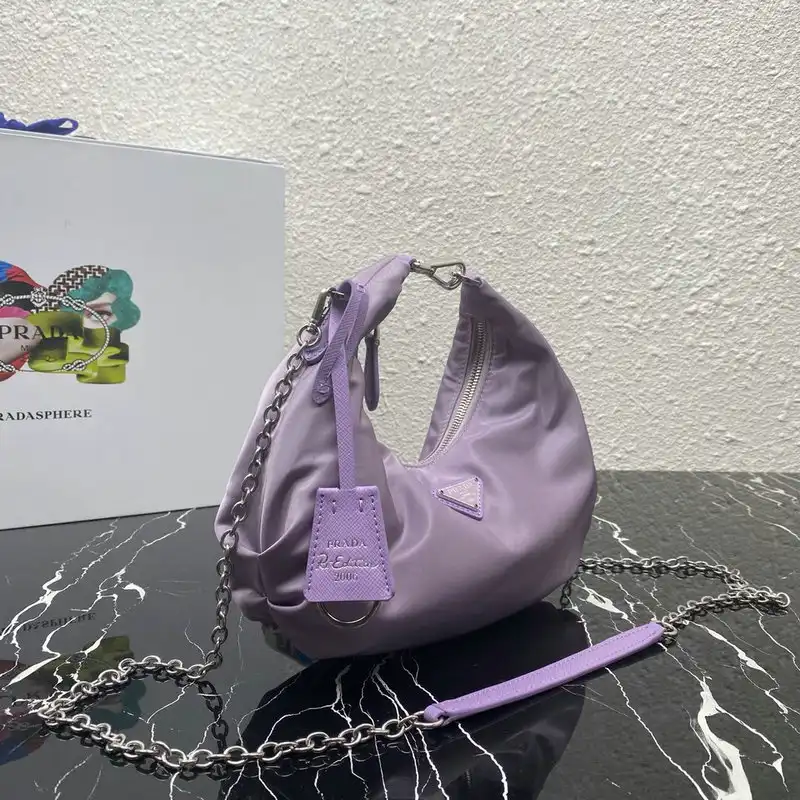 Pra*a bags 206b570032