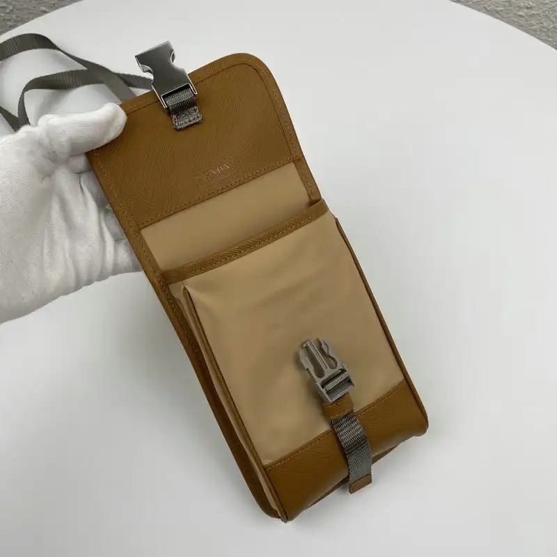 Pra*a bags 206b570128