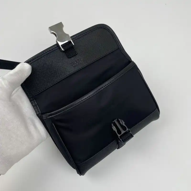 Pra*a bags 206b570134