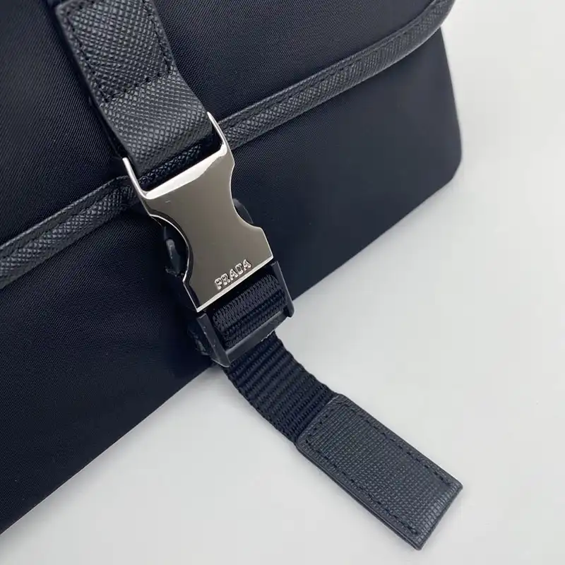 Pra*a bags 208b570116