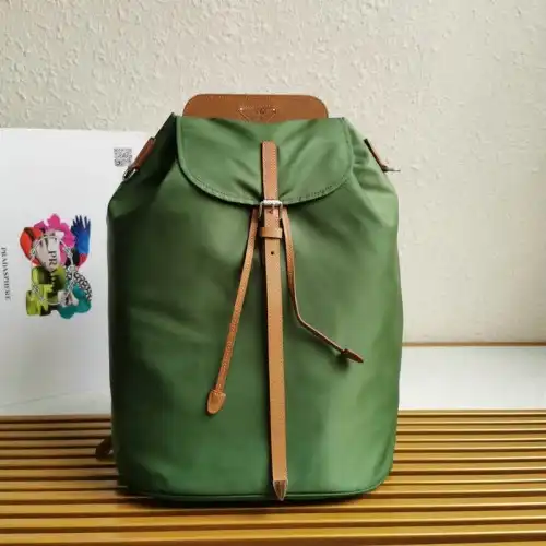 Pra*a bags 20b570066