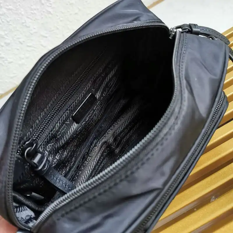 Pra*a bags 20b570071