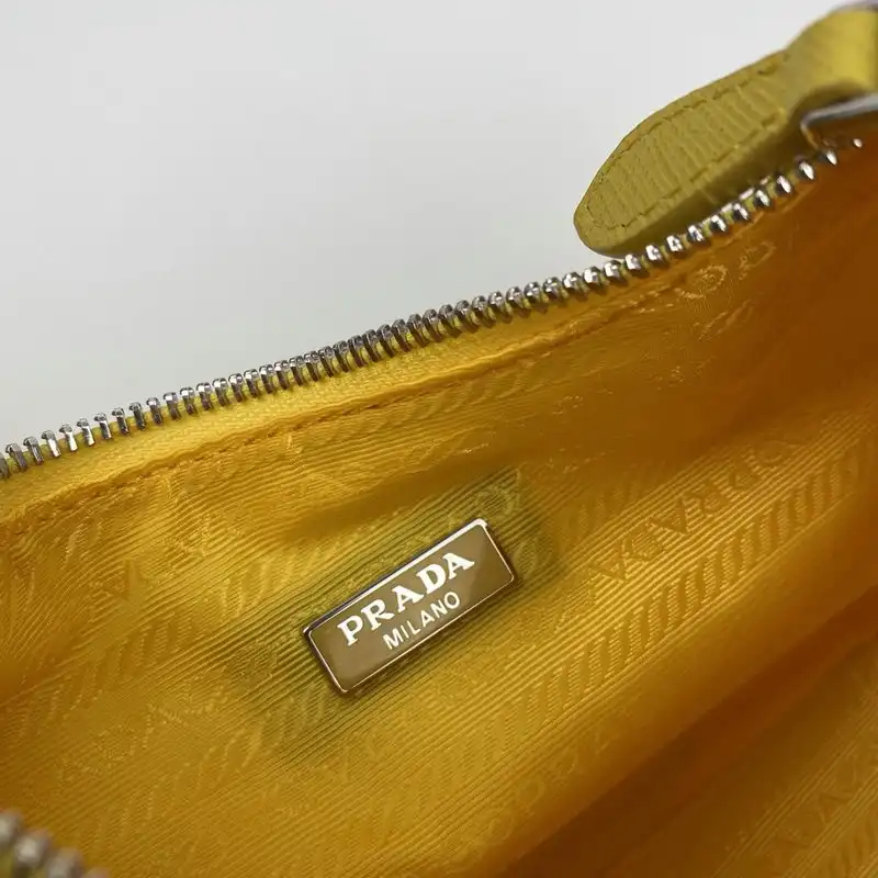 Pra*a bags 20dj570095