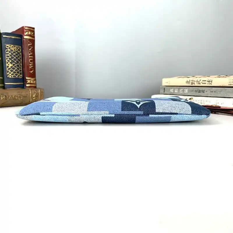 L0ew* bags 20dj570175