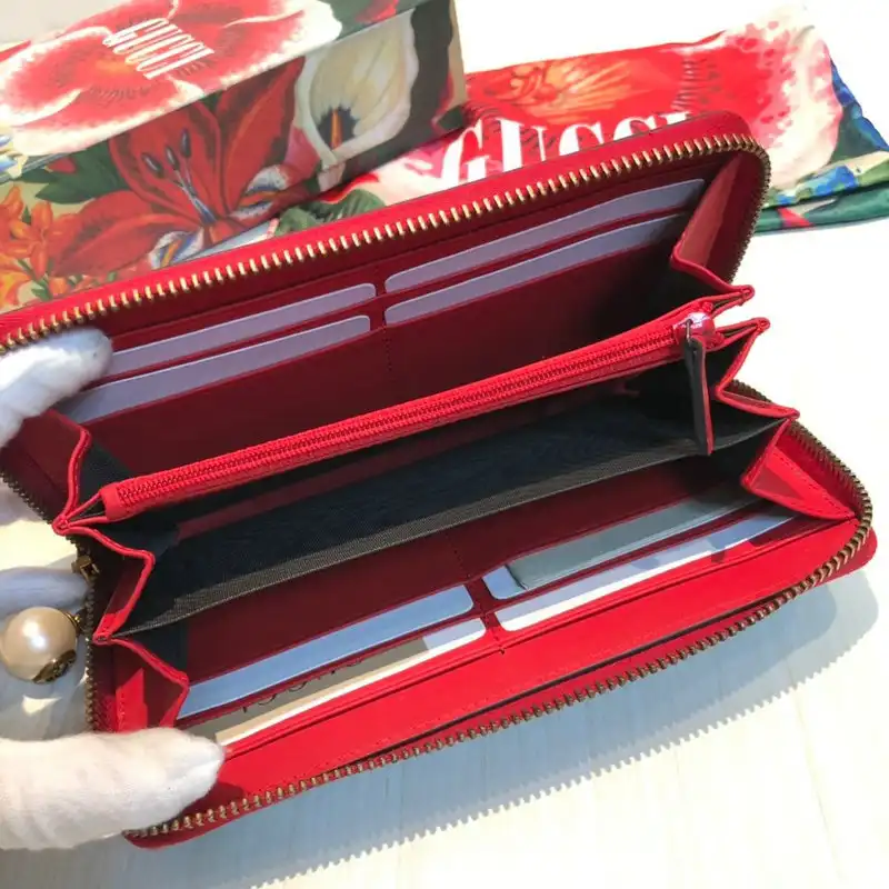 G*u*i bags 20guc0212