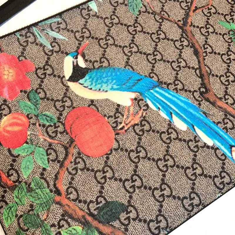 G*u*i bags 20guc0224