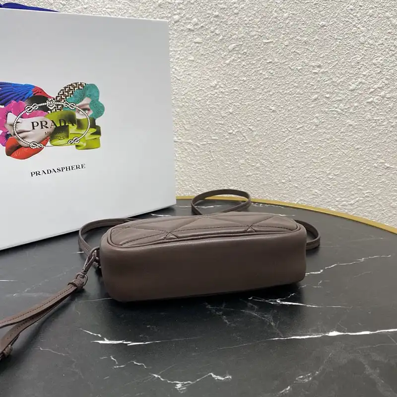 Pra*a bags 204b570042