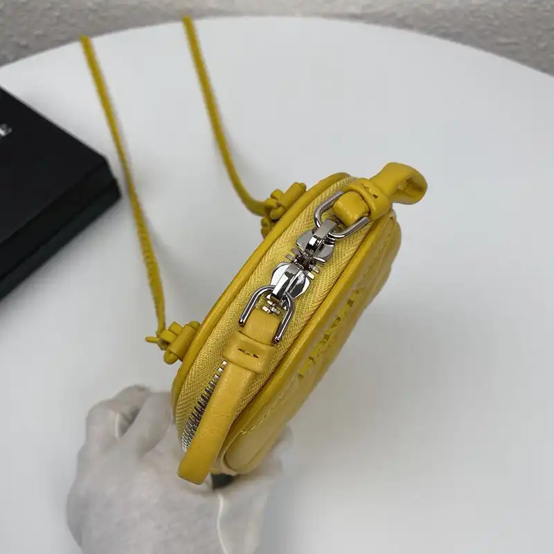 Pra*a bags 204b570050