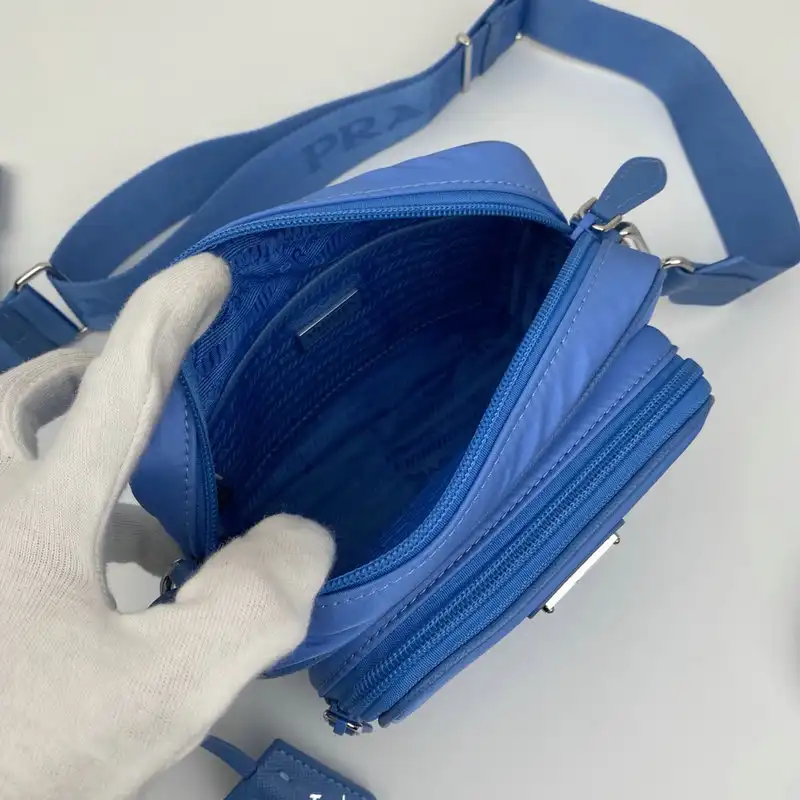 Pra*a bags 2101sh0033