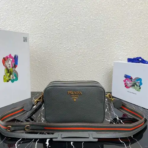 Pra*a bags 2104dj0035