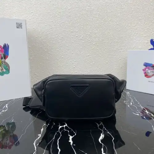 Pra*a bags 2104dj0044