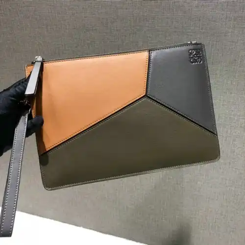 L0ew* bags 2106dj0016