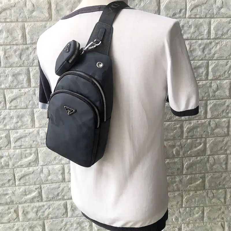 Pra*a bags 2107ya0033