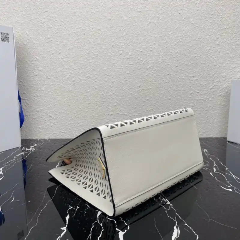 Pra*a s bags 2108dj0004