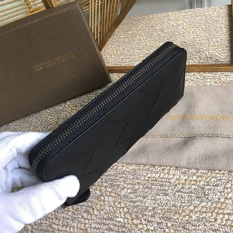 bo*te*ga Ve*ne*ta bag 2108sf0132