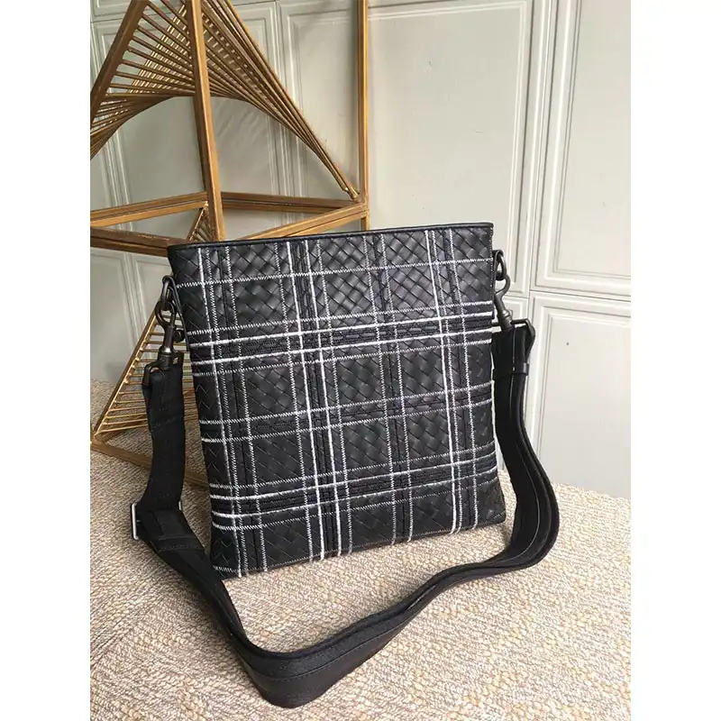 bo*te*ga Ve*ne*ta bag 2108sf0167