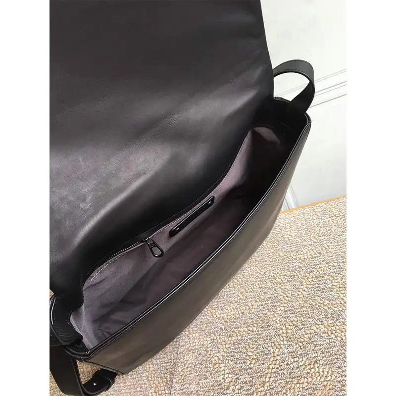 bo*te*ga Ve*ne*ta bag 2108sf0172