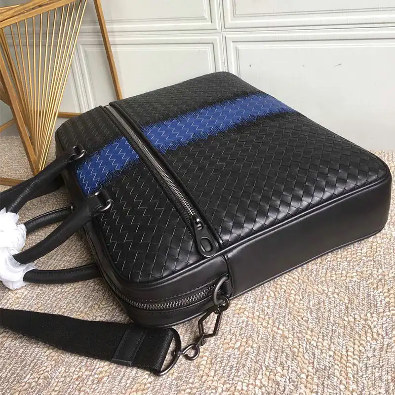 bo*te*ga Ve*ne*ta bag 2108sf0174