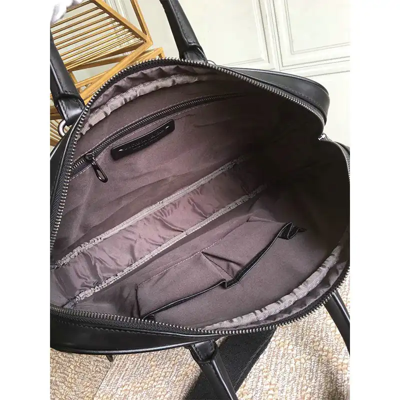 bo*te*ga Ve*ne*ta bag 2108sf0174