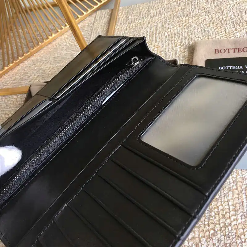 bo*te*ga Ve*ne*ta bag 2108sf0186