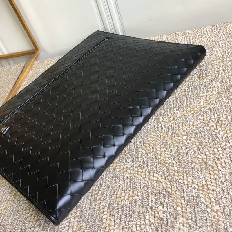 bo*te*ga Ve*ne*ta bag 2108sf0189