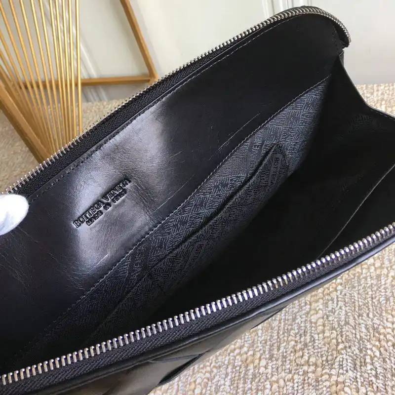 bo*te*ga Ve*ne*ta bag 2108sf0190